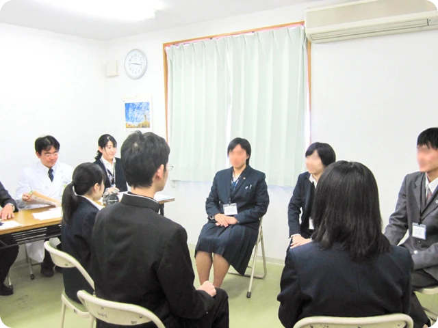 医学科受験模擬面接の様子